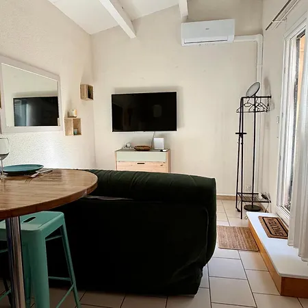 2 à 4 Personnes Clim Wifi Terrasse Parking *