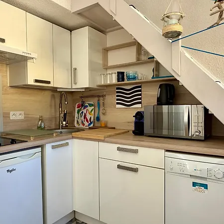 2 à 4 Personnes Clim Wifi Terrasse Parking Appartement Agde
