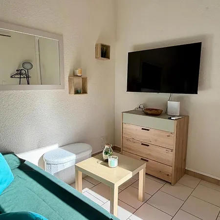 2 à 4 Personnes Clim Wifi Terrasse Parking *