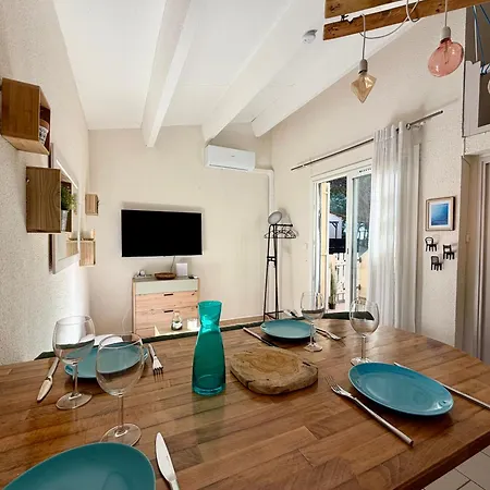 2 A 4 Personnes Clim Wifi Terrasse Parking Apartman Agde